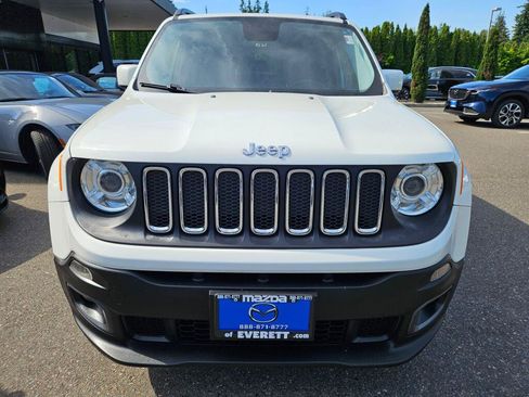 Used 2017 Jeep Renegade Latitude AWD/4WD image 7
