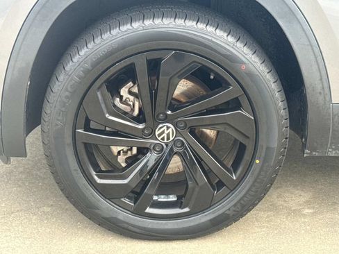 Used 2022 Volkswagen Atlas SE FWD image 4