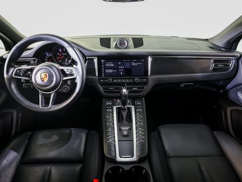Certified 2021 Porsche Macan GTS image 25