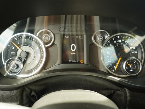 Used 2020 RAM 1500 Big Horn image 14