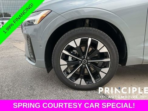 New 2026 Volvo XC60 B5 Plus w/ Protection Package Premier AWD/4WD image 12