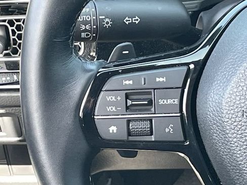 Used 2025 Honda Civic Sport image 13