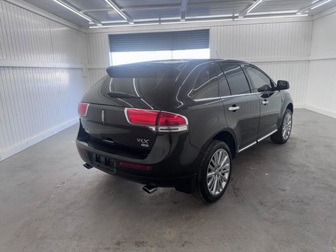 Used 2015 Lincoln MKX AWD w/ Equipment Group 102A image 5