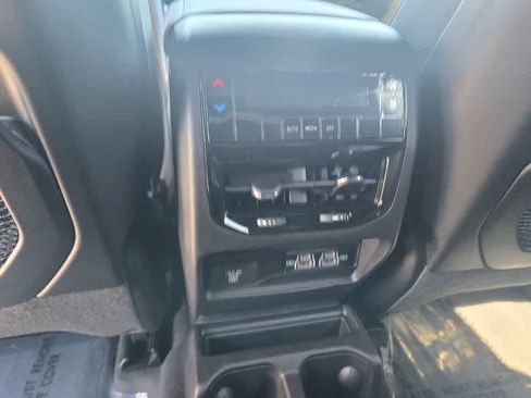 New 2026 Jeep Grand Cherokee L 4WD image 13