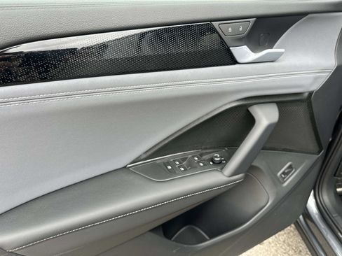 New 2026 Volkswagen Tiguan SE R-Line image 16