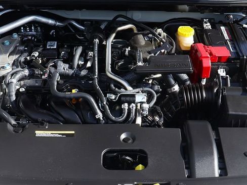 Used 2025 Nissan Sentra SV image 55