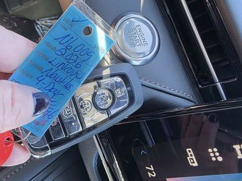 New 2026 Lincoln Nautilus Reserve w/ Jet Appearance Package image 28