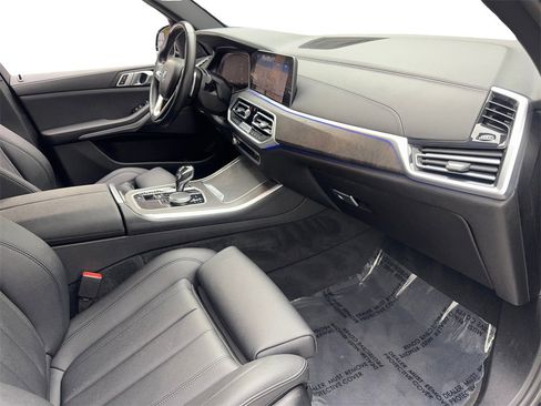 Used 2021 BMW X5 sDrive40i w/ Convenience Package image 52