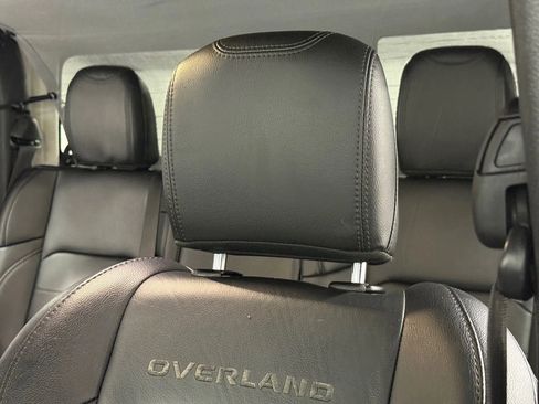 Used 2021 Jeep Gladiator Overland w/ Popular Equipment Package image 16