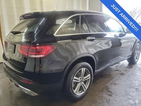 Used 2021 Mercedes-Benz GLC 300 4MATIC image 2