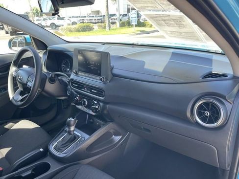 Used 2022 Hyundai Kona SEL AWD/4WD image 27