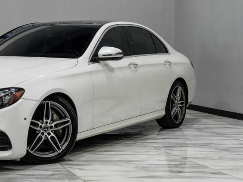 Used 2018 Mercedes-Benz E 300 w/ Premium 1 Package image 8
