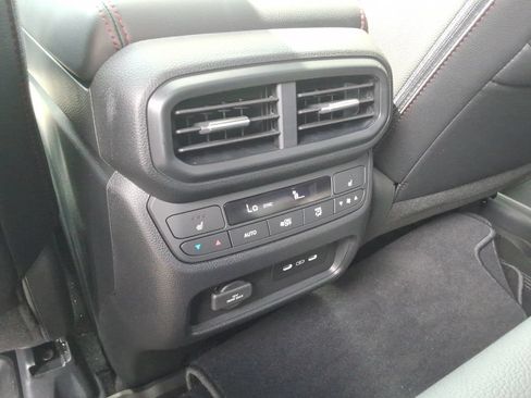 Used 2026 Honda Ridgeline Black Edition image 18