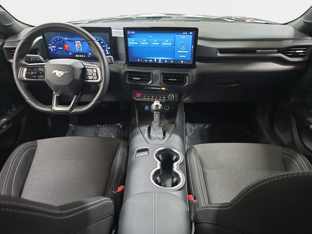 Used 2024 Ford Mustang Coupe RWD image 12