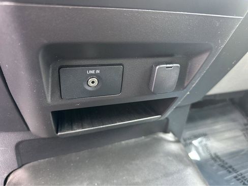 Used 2018 Ford F150 XL w/ XL Power Equipment Group image 23