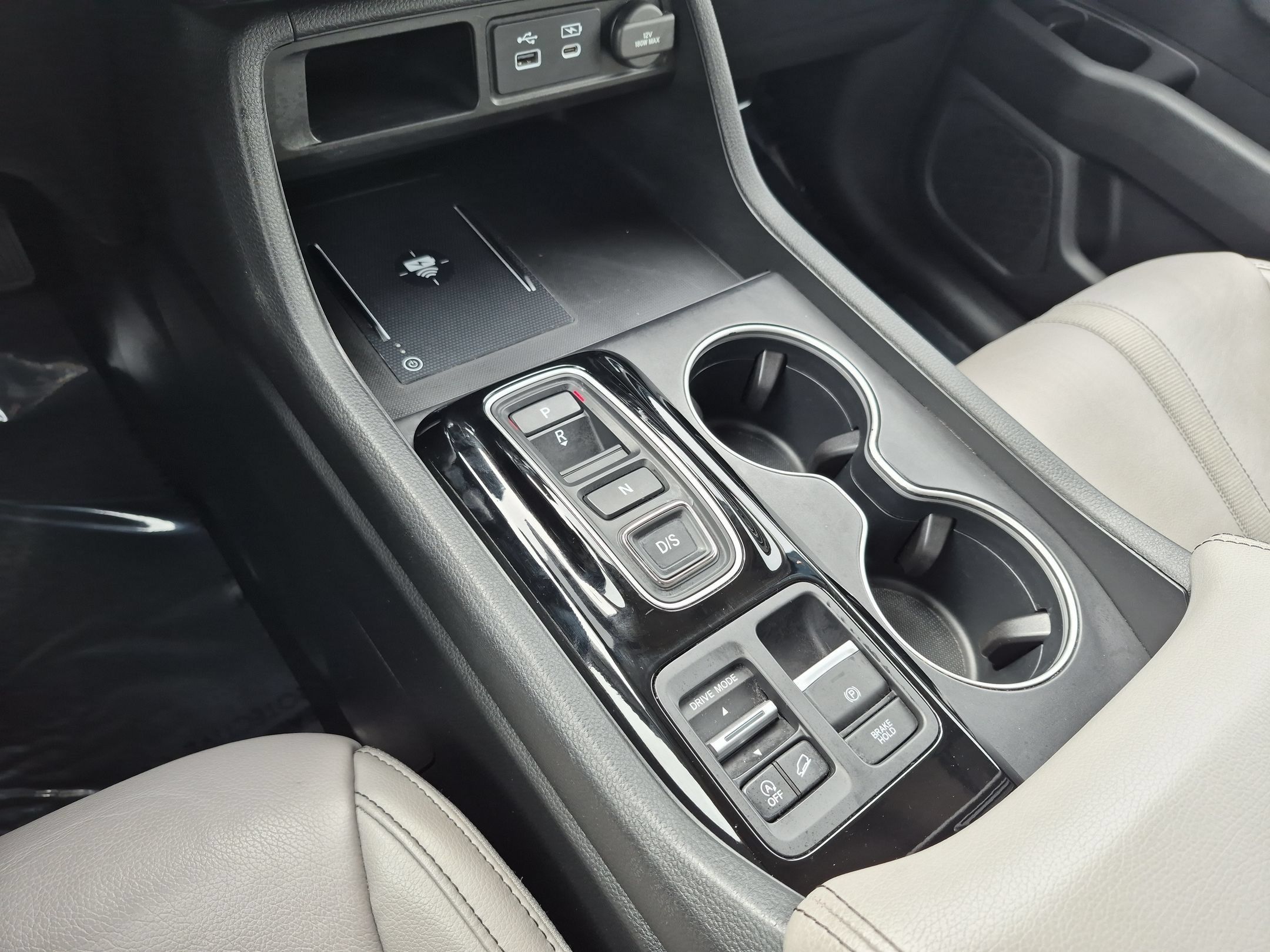 Certified 2023 Honda Pilot Touring image 23