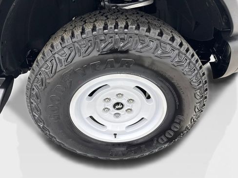 Used 2025 Ford Bronco Heritage Edition AWD/4WD image 85