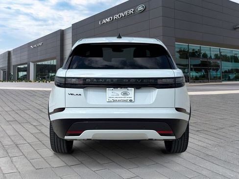 New 2026 Land Rover Range Rover Velar Dynamic SE image 4