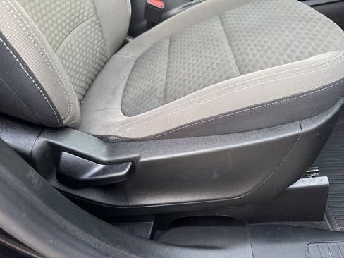 Used 2022 Ford Escape SE w/ Convenience Package image 29