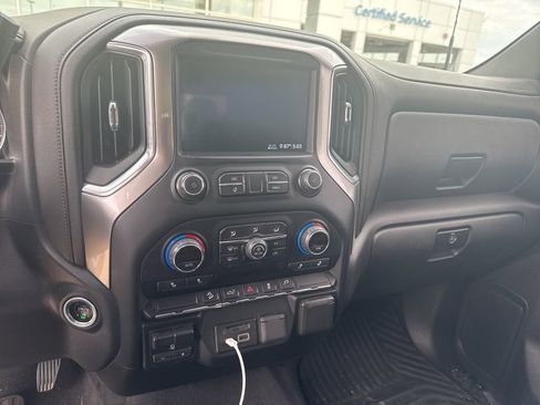 Used 2020 Chevrolet Silverado 2500 LTZ w/ Z71 Off-Road Package AWD/4WD image 14