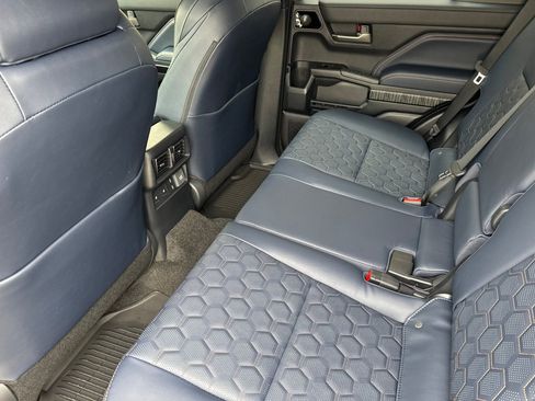 New 2026 Toyota 4Runner 4WD image 11