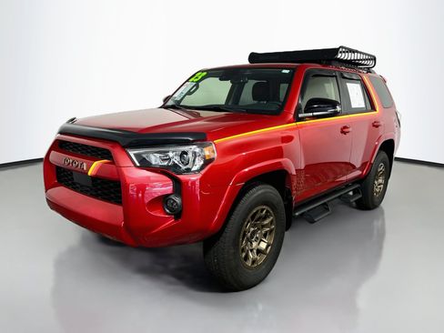 Used 2023 Toyota 4Runner 40th Anniversary SE AWD/4WD image 10