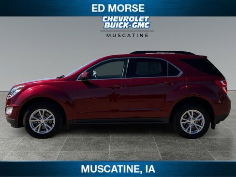 Used 2017 Chevrolet Equinox LT w/ Convenience Package image 2