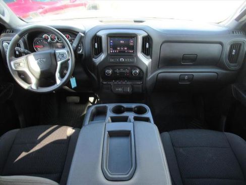 Used 2021 Chevrolet Silverado 1500 Custom Trail Boss w/ Safety Confidence Package image 15