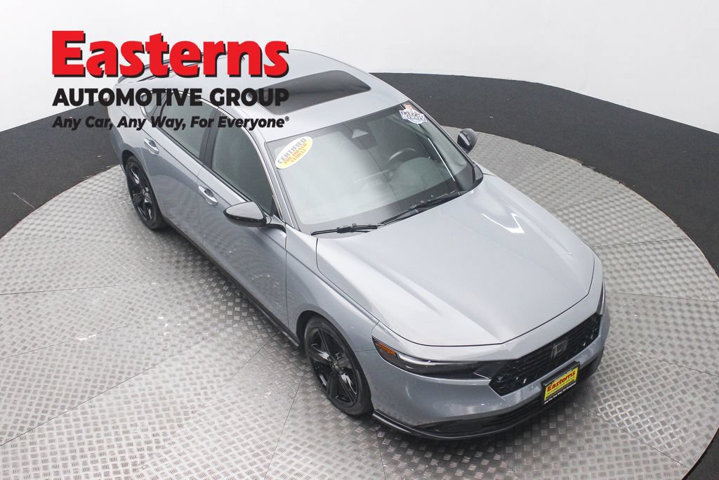 Used 2023 Honda Accord Sport image 4
