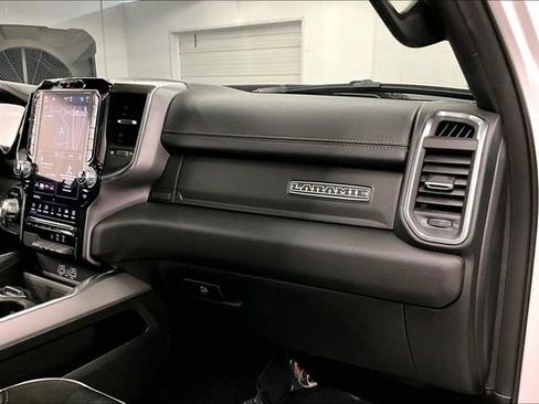 Used 2025 RAM 1500 Laramie w/ Sport Appearance Package AWD/4WD image 19