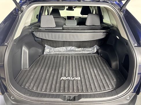 Certified 2025 Toyota RAV4 XLE w/ Convenience Package AWD/4WD image 24