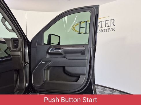 Certified 2025 Chevrolet Silverado 2500 LTZ w/ LTZ Convenience Package AWD/4WD image 37