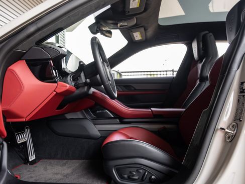New 2026 Porsche Taycan Turbo AWD/4WD image 24