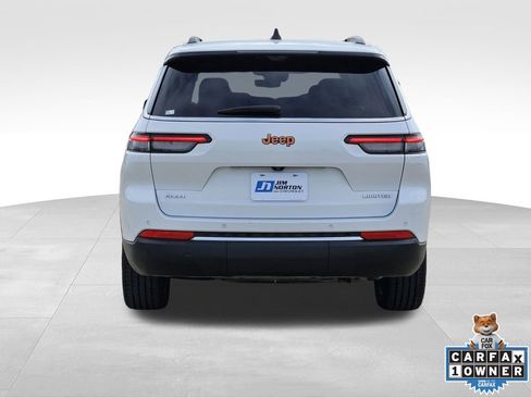 Used 2024 Jeep Grand Cherokee L Limited w/ Luxury Tech Group II image 8