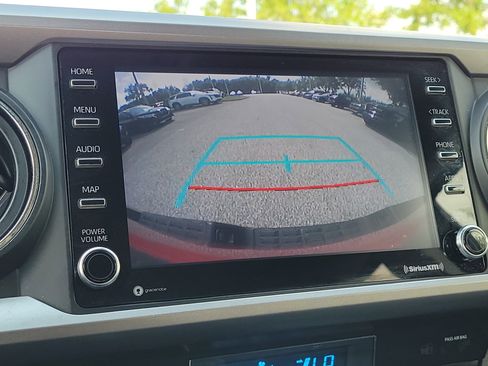 Used 2021 Toyota Tacoma SR5 AWD/4WD image 28