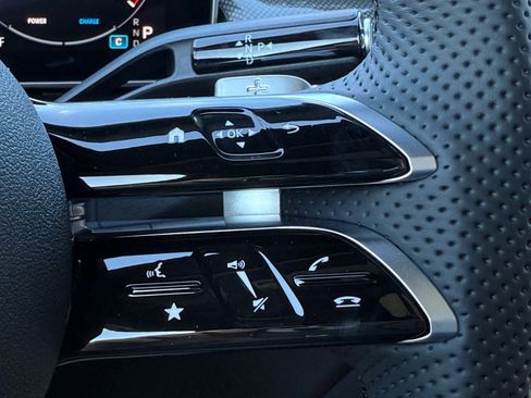 Used 2026 Mercedes-Benz GLC 300 GLC 300 image 19