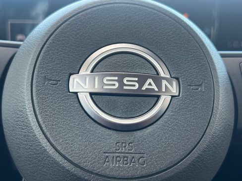 Certified 2025 Nissan Kicks SV w/ Illumination Package AWD/4WD image 5