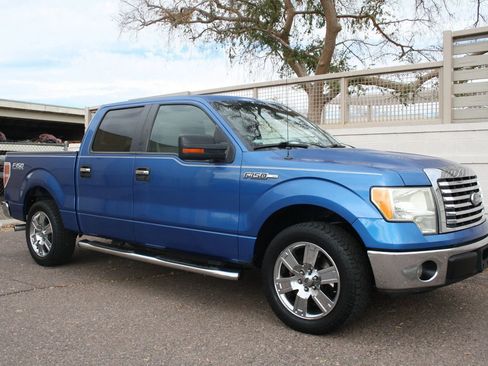 Used 2010 Ford F150 XLT image 3