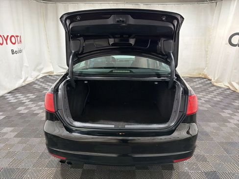 Used 2014 Volkswagen Jetta TDI FWD image 29