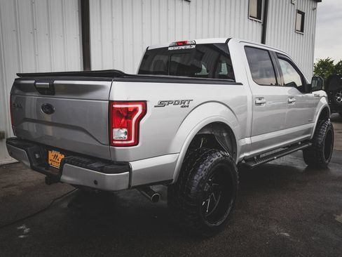 Used 2017 Ford F150 XLT w/ Equipment Group 302A Luxury AWD/4WD image 19