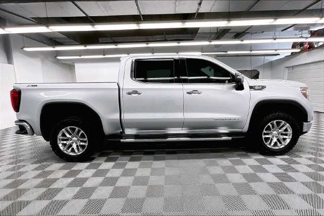Used 2021 GMC Sierra 1500 SLT w/ SLT Premium Package AWD/4WD image 14