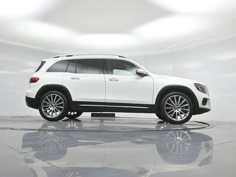 Used 2021 Mercedes-Benz GLB 250 image 50