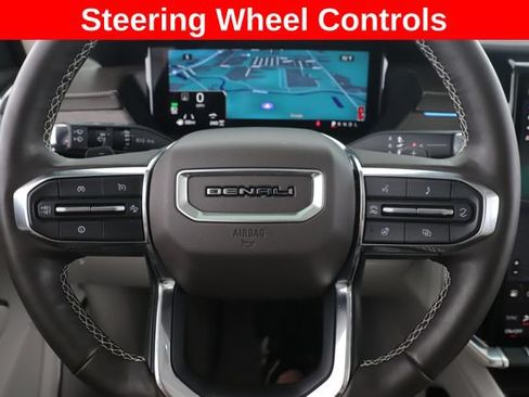 Used 2026 GMC Acadia Denali AWD/4WD image 23