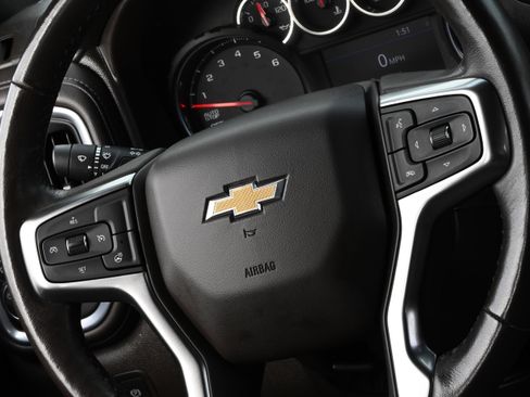 Used 2020 Chevrolet Silverado 1500 LT w/ Texas Edition image 31