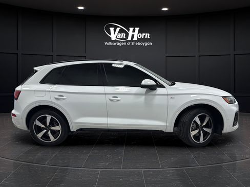 Used 2023 Audi Q5 2.0T Prestige w/ Prestige Package AWD/4WD image 8