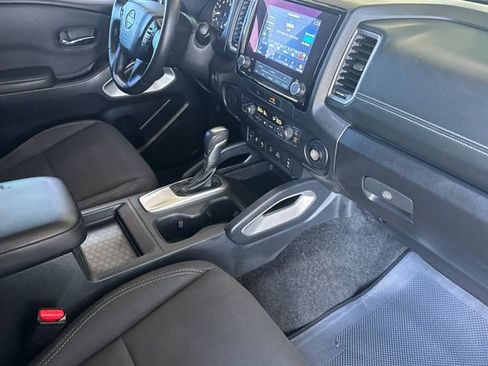 Certified 2022 Nissan Frontier SV RWD image 17