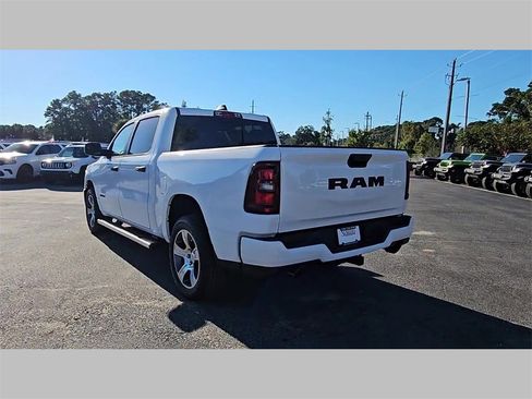 New 2026 RAM 1500 Express image 27