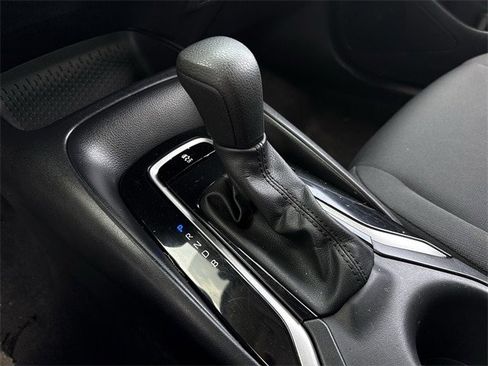 Used 2024 Toyota Corolla LE image 20