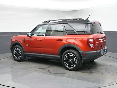 Used 2023 Ford Bronco Sport Outer Banks w/ Tech Package AWD/4WD image 7