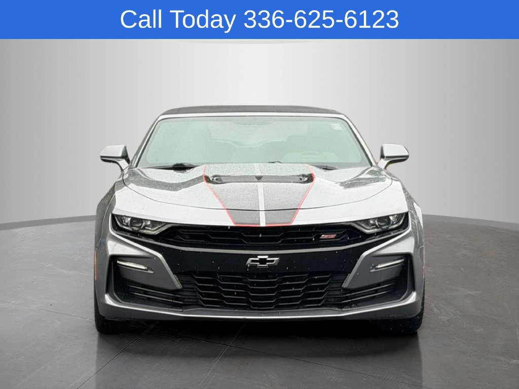Used 2019 Chevrolet Camaro SS RWD image 8